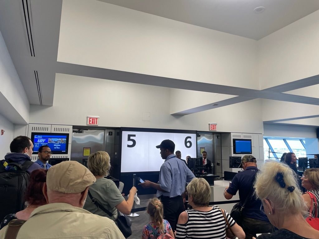 LOT O7 Boarding