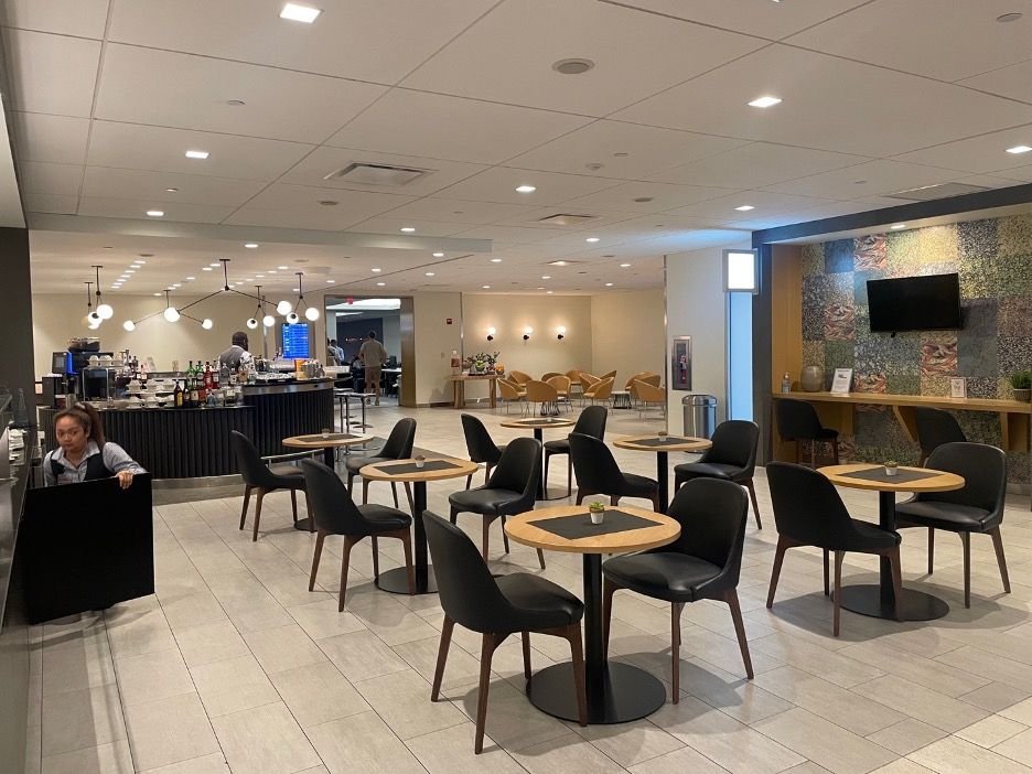 Horizons Lounge Tables T7