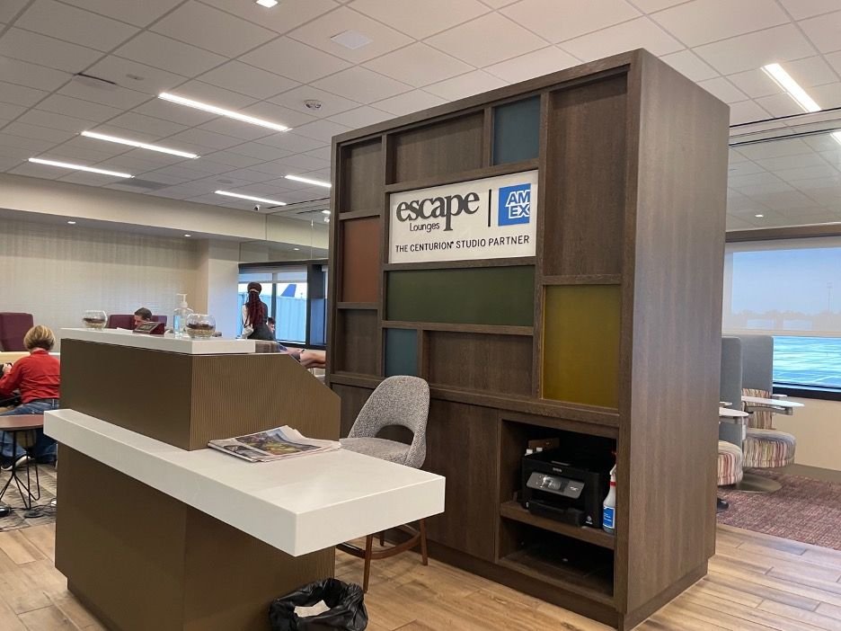 Escape Lounge CMH