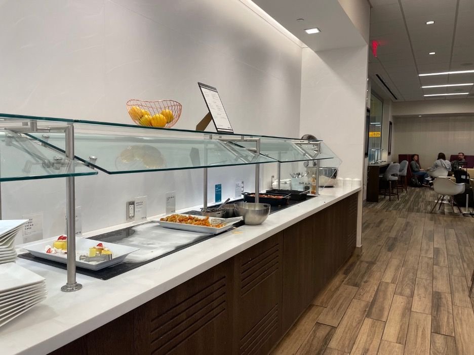Escape Lounge Food CMH